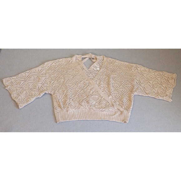 Hippie Rose Tops - Hippie Rose Crochet Crop‎ Top Cream Colored Light Weight Sx Large